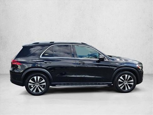Used 2024 Mercedes-Benz GLE 350 4MATIC image 4