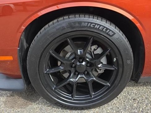 Used 2023 Dodge Challenger R/T image 10