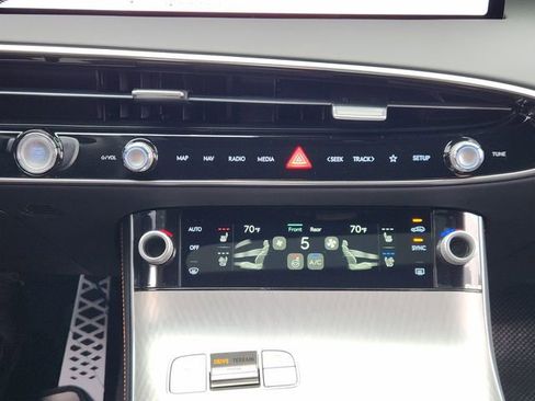 New 2026 Genesis GV70 2.5T Sport Prestige AWD/4WD image 15