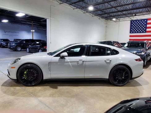 Used 2017 Porsche Panamera 4S AWD/4WD image 13