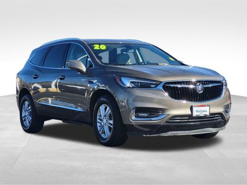 Used 2020 Buick Enclave Essence w/ Sound and Sites Package image 3