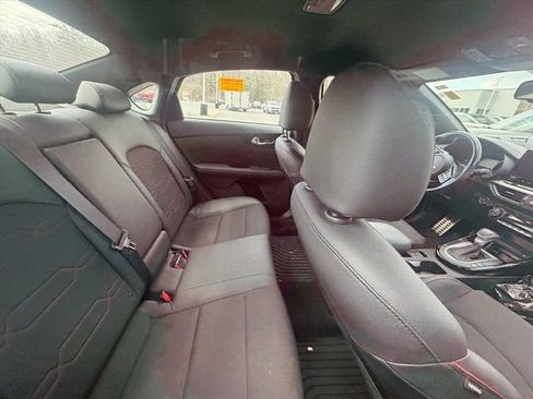 Used 2023 Kia Forte GT image 17