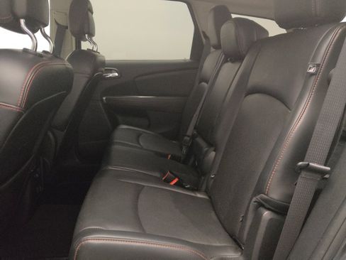 Used 2017 Dodge Journey GT w/ Driver Convenience Group image 18