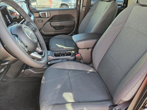 New 2026 Jeep Gladiator Sport image 24