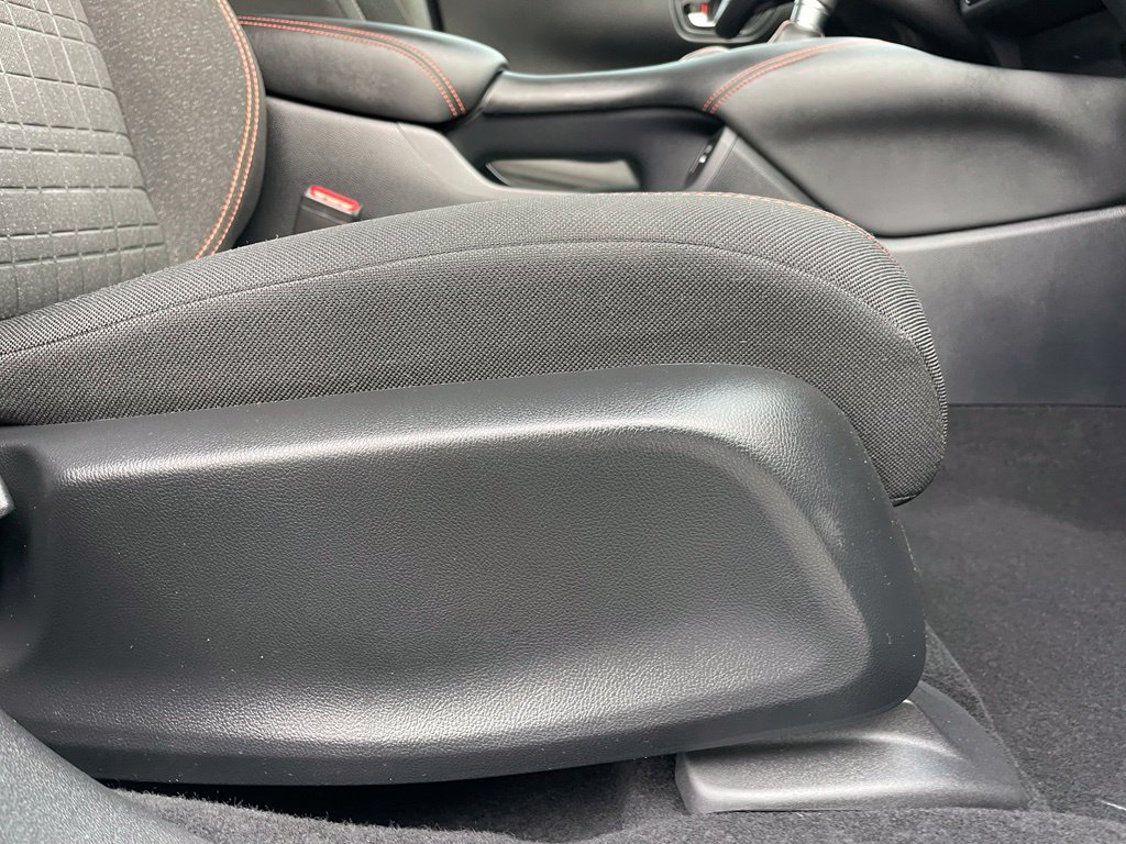 Certified 2024 Honda HR-V Sport image 30