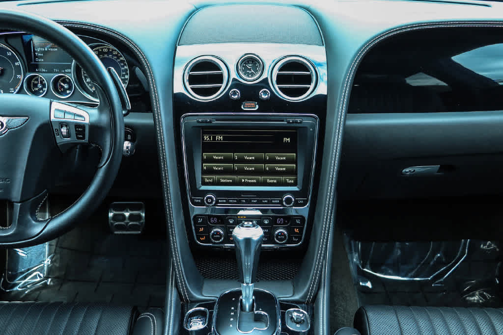 Used 2018 Bentley Flying Spur V8 AWD/4WD image 15