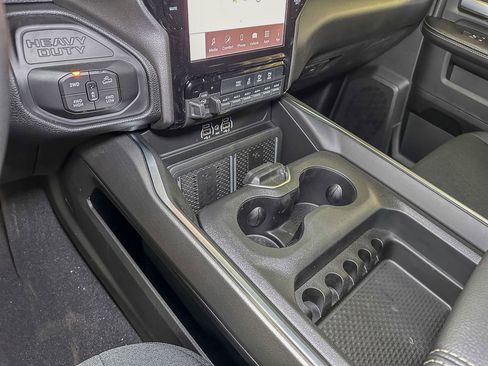 New 2026 RAM 2500 Big Horn AWD/4WD image 30