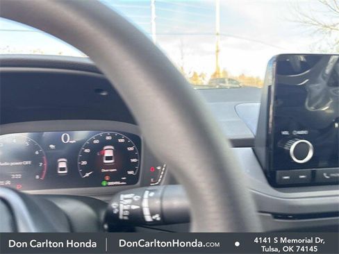 Certified 2025 Honda Accord SE image 21