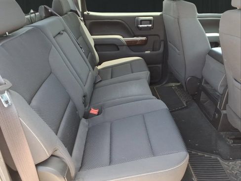 Used 2016 GMC Sierra 3500 SLE w/ SLE Preferred Package AWD/4WD image 16
