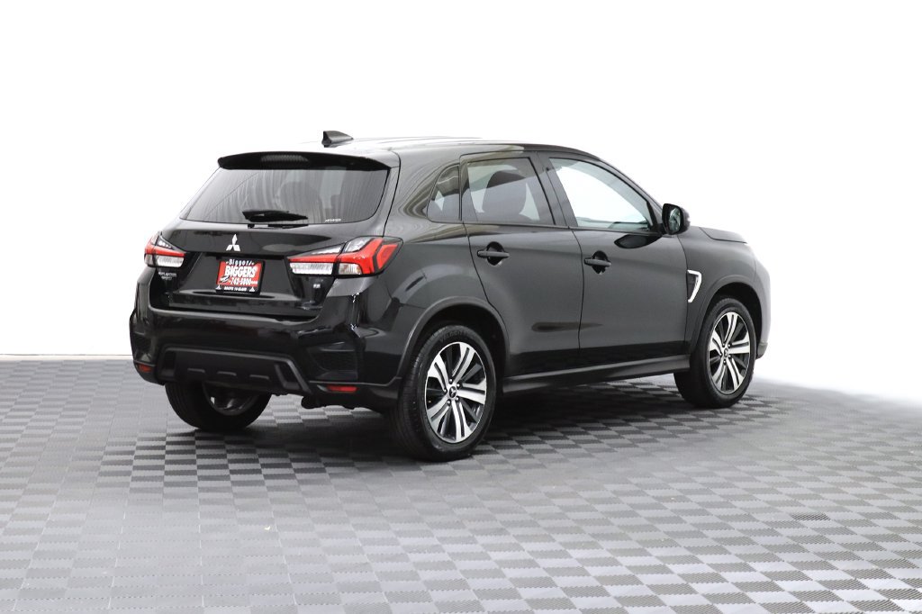 Used 2024 Mitsubishi Outlander Sport SE AWD/4WD image 8