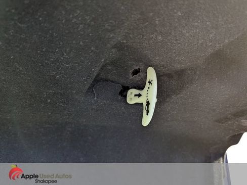 Used 2013 Chevrolet Cruze LS FWD image 9