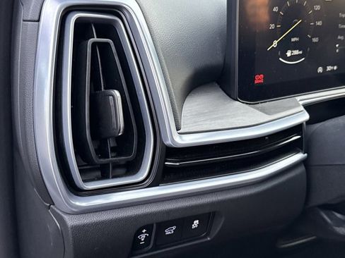 New 2025 Kia Sorento SX Prestige w/ Olive Brown Leather Package image 38