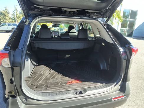 Used 2022 Toyota RAV4 TRD Off-Road image 23