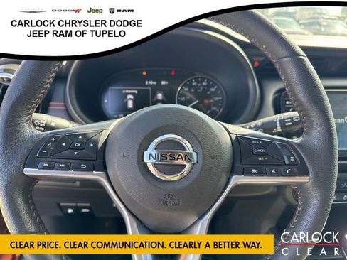 Used 2021 Nissan Kicks SR w/ SR Premium Package image 13