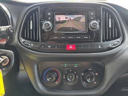 Used 2022 RAM ProMaster City Tradesman FWD image 9