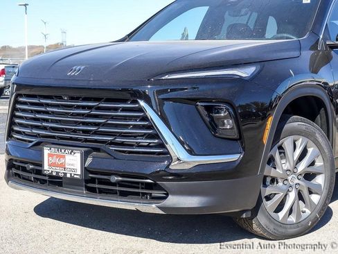 New 2026 Buick Enclave Preferred w/ Power Package image 3