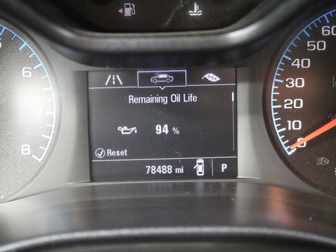 Used 2018 GMC Canyon 2WD Crew Cab w/ Convenience Package image 10