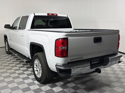 Used 2018 GMC Sierra 1500 SLE w/ SLE Value Package image 7