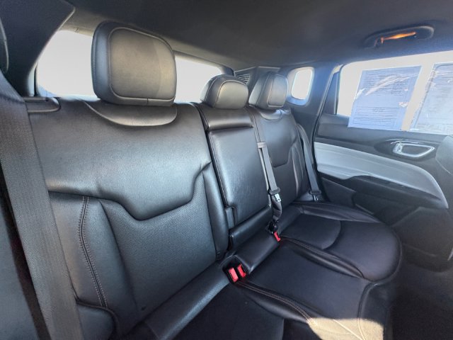 Used 2023 Jeep Compass Limited AWD/4WD image 27