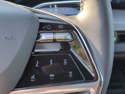 New 2026 Cadillac Vistiq Luxury image 22