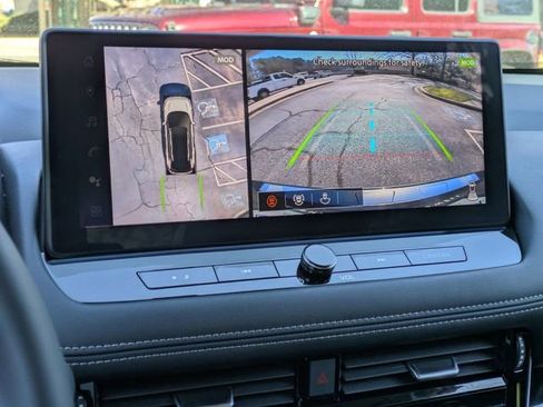 Used 2025 Nissan Rogue SL w/ SL Premium Package FWD image 23