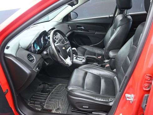 Used 2014 Chevrolet Cruze LT w/ RS Package image 15