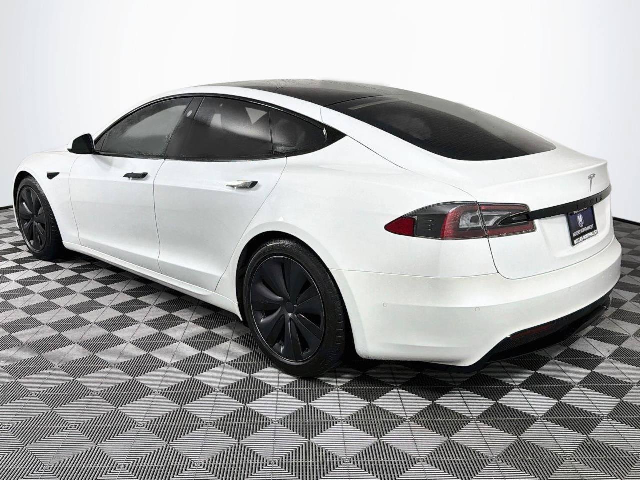 Used 2021 Tesla Model S Long Range AWD/4WD image 8