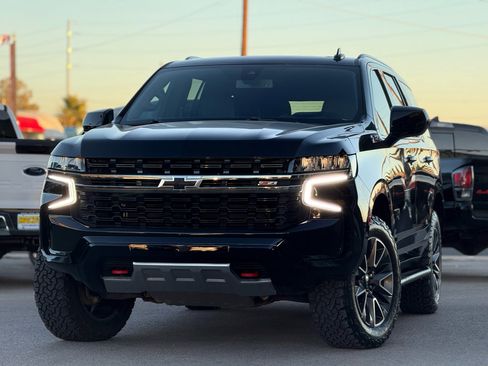 Used 2021 Chevrolet Tahoe Z71 image 3