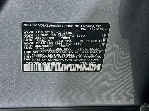 Used 2026 Volkswagen Atlas SE FWD image 12