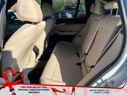 Used 2019 BMW X3 xDrive30i w/ Driving Assistance Package image 11