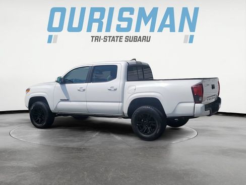 Used 2020 Toyota Tacoma SR w/ SR Convenience Package RWD image 4