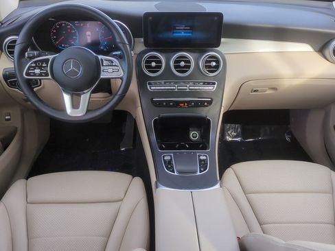 Used 2020 Mercedes-Benz GLC 300 GLC 300 image 21