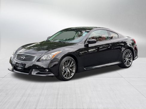 Used 2011 INFINITI G37 IPL RWD image 3