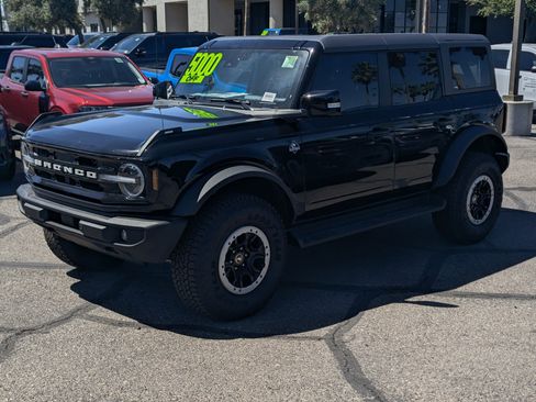 New 2025 Ford Bronco Outer Banks w/ Sasquatch Package image 5