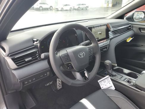 New 2026 Toyota Camry SE image 13
