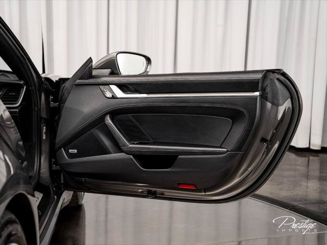 Used 2020 Porsche 911 Carrera 4S AWD/4WD image 34