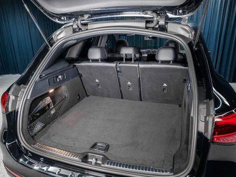 Certified 2026 Mercedes-Benz GLC 300 image 7