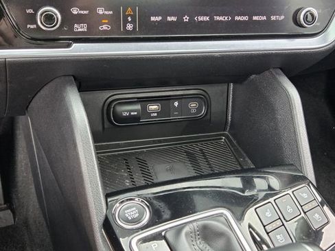 Used 2024 Kia Sportage SX FWD image 21