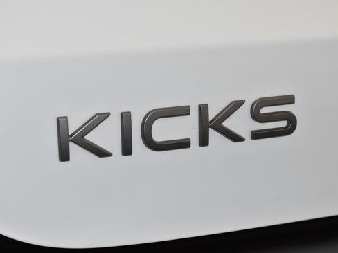 Certified 2025 Nissan Kicks S AWD/4WD image 9