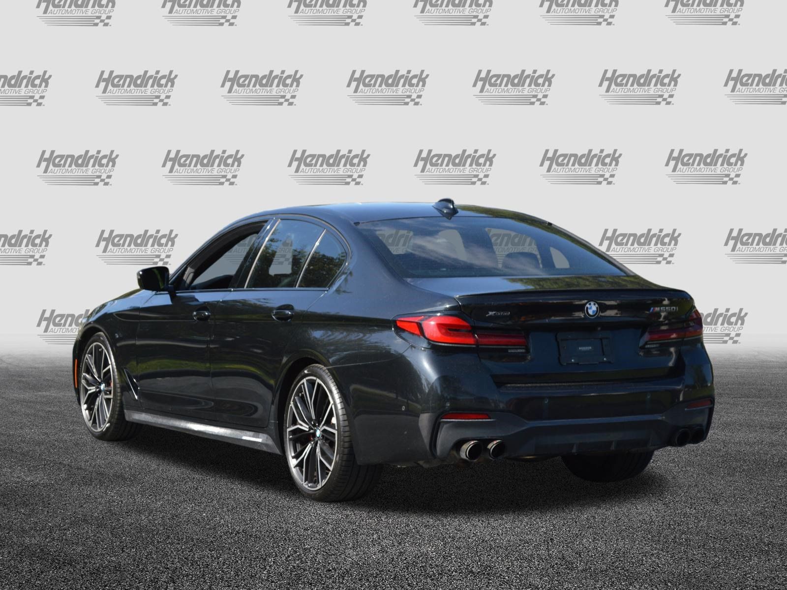 Used 2021 BMW M550i xDrive w/ Executive Package AWD/4WD image 10