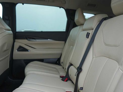 Used 2025 INFINITI QX60 Sensory AWD/4WD image 14