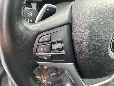 Used 2018 BMW X5 xDrive40e AWD/4WD image 25