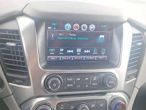 Used 2019 Chevrolet Tahoe LT w/ LT Signature Package AWD/4WD image 32