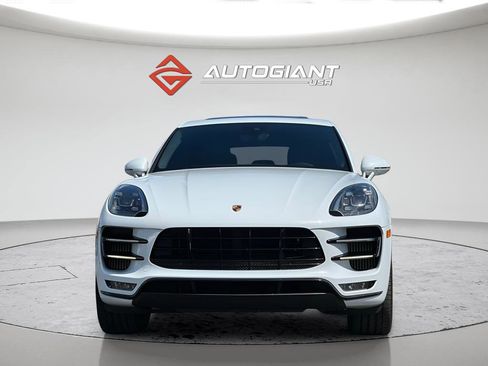 Used 2017 Porsche Macan Turbo image 12