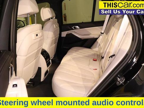Used 2022 BMW X5 sDrive40i w/ Luxury Seating Package RWD image 25