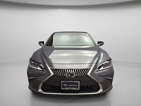 Used 2020 Lexus ES 350 Ultra Luxury w/ Accessory Package 2 FWD image 8