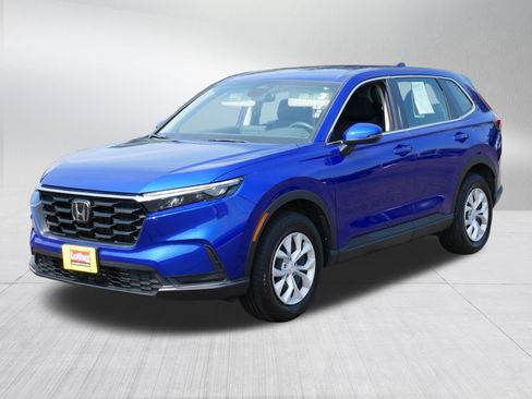Used 2023 Honda CR-V LX image 3