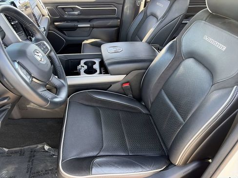 Used 2023 RAM 1500 Laramie AWD/4WD image 13