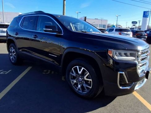 Certified 2023 GMC Acadia SLE w/ Driver Convenience Package image 8