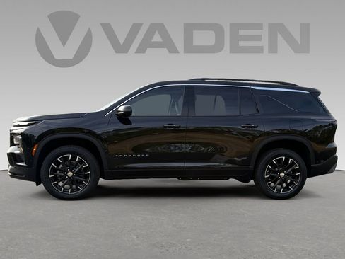 New 2025 Chevrolet Traverse LT w/ Enhanced Driving Package image 8